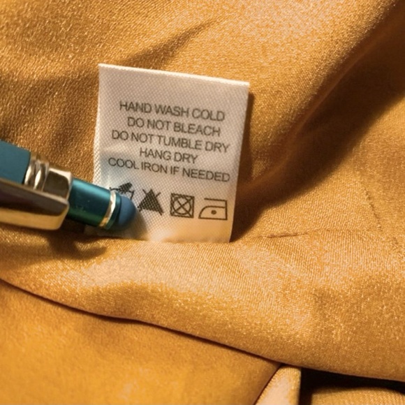 REVOLVE LOVERS + FRIENDS TROPHY DEEP GOLD RUFFLE DRESS SIZE MEDIUM - Picture 9 of 14